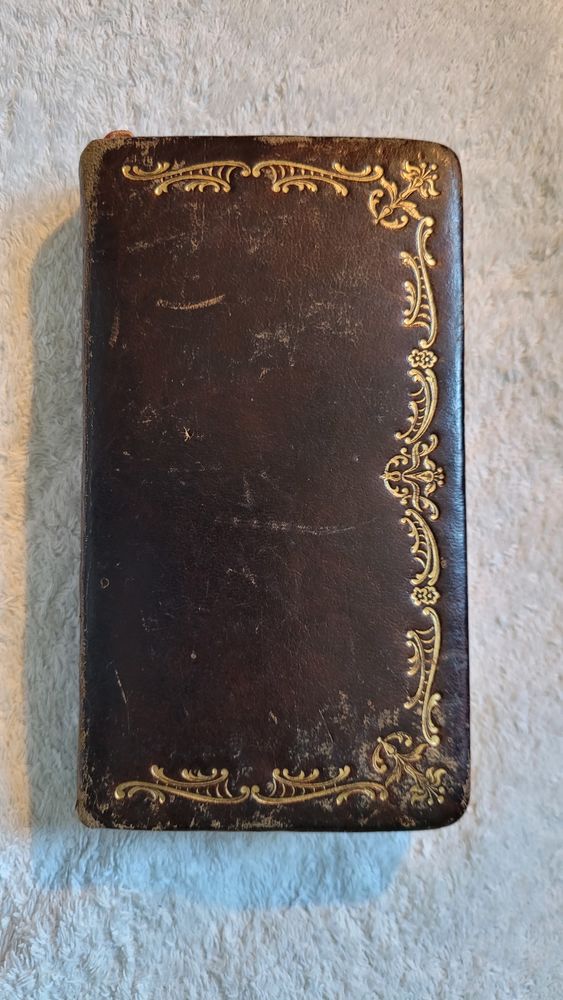 MISSEL DE SAINT FRAN�OIS D'ASSISE 10 Langres (52)