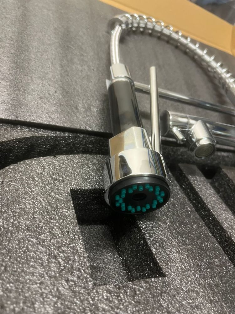 Mitigeur cuisine professionnelle avec douchette 95 Saint-Chamond (42)