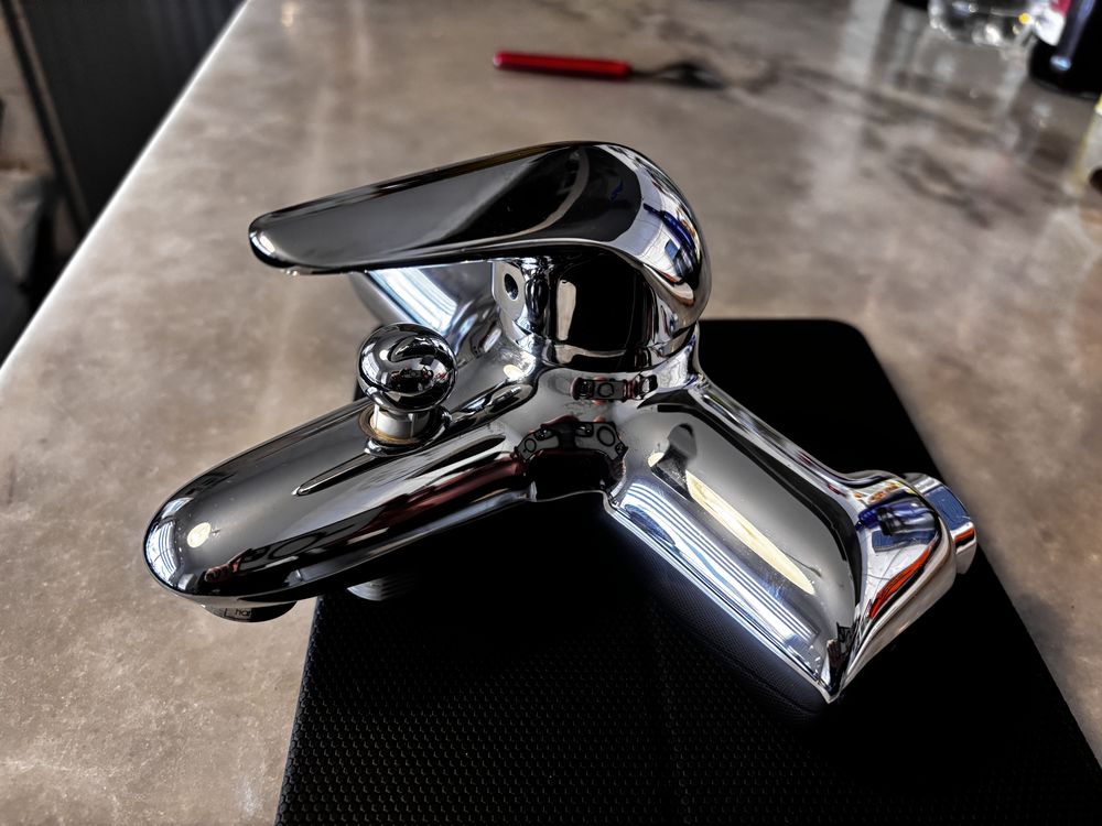 MITIGEUR DE MARQUE HANS GROHE
Baignoire et douche 60 Morsang-sur-Orge (91)