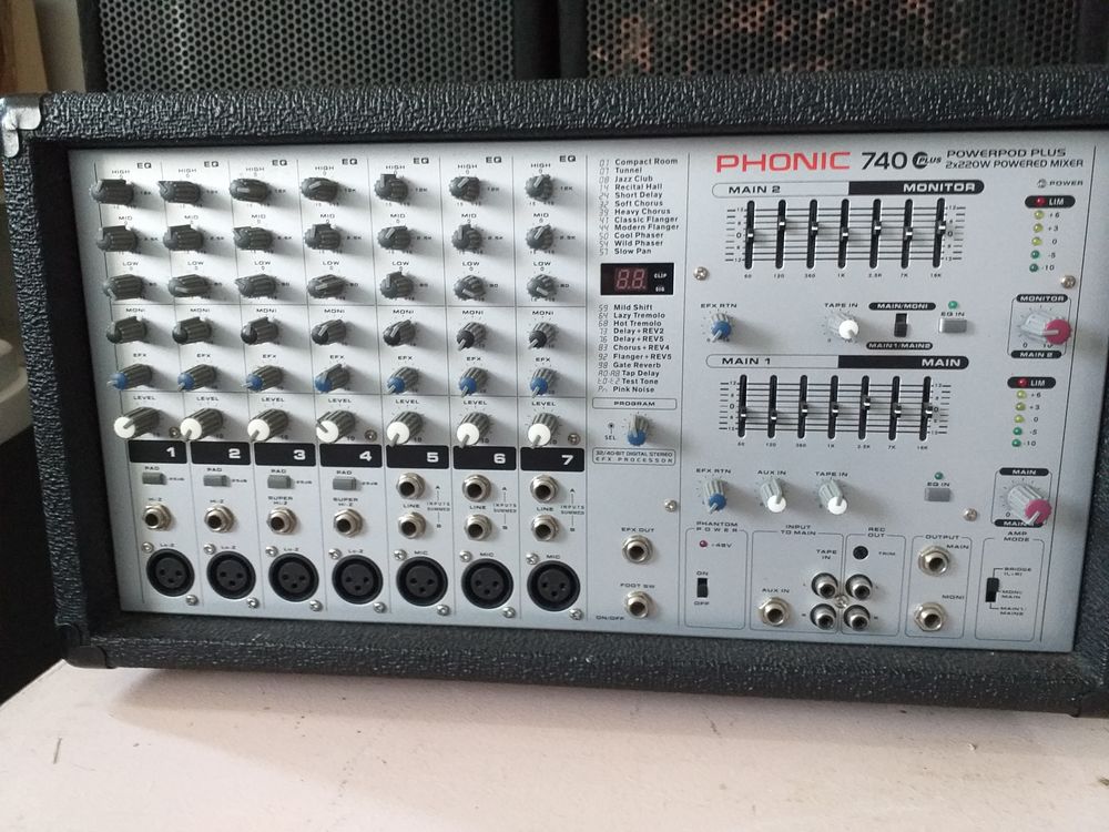 Mixage amplifi� 70 Moncoutant (79)