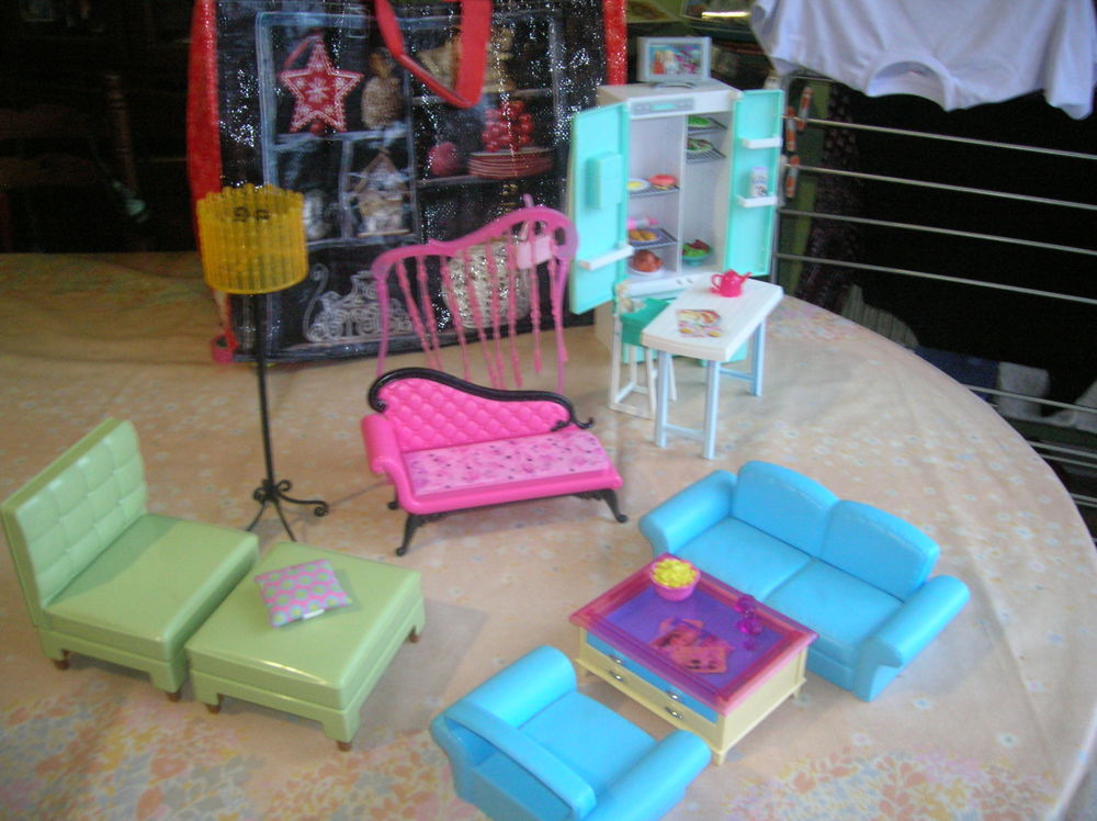 mobilier de barbie