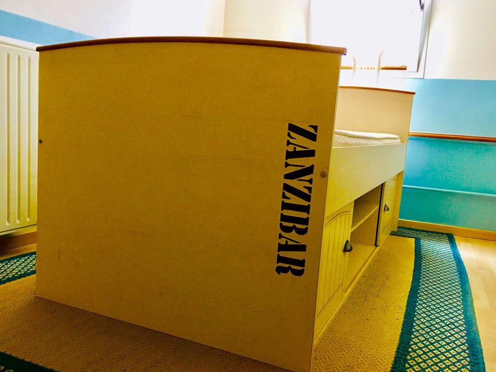 MOBILIER CHAMBRE ENFANTS 400 Les Herbiers (85)