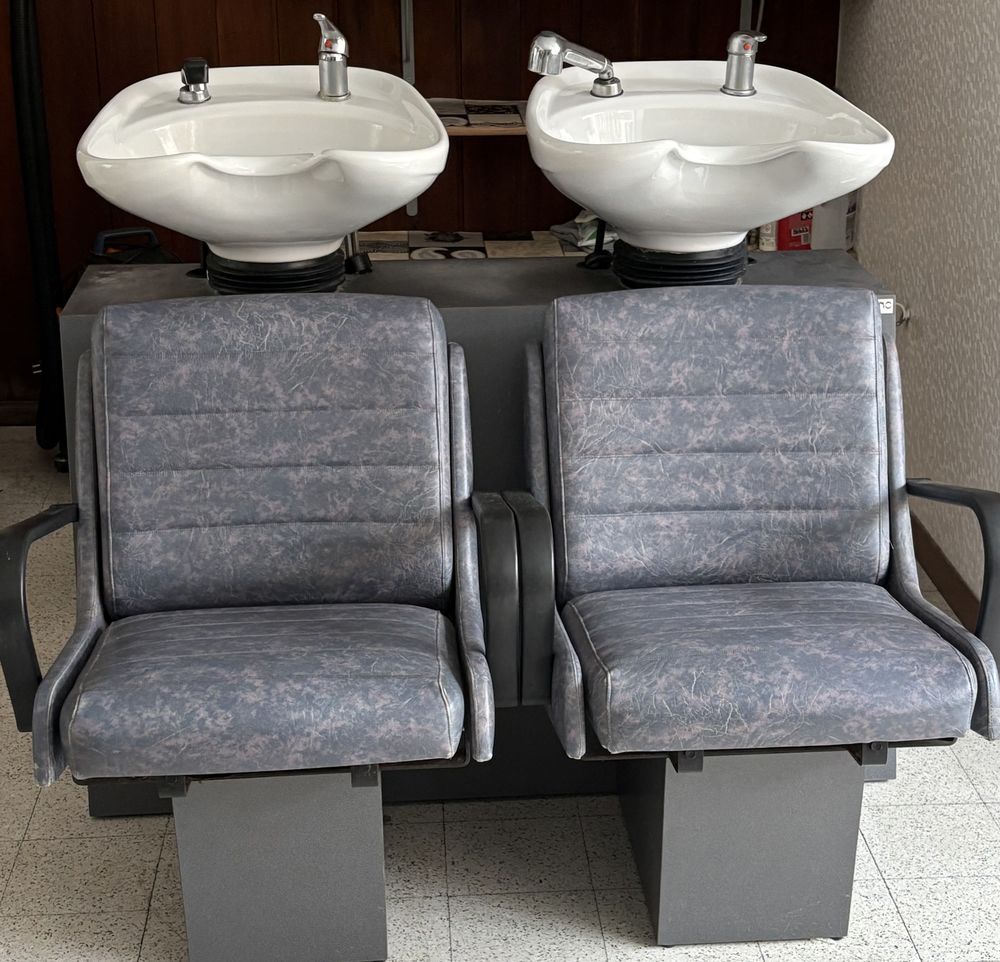 Mobilier de Coiffure Occasion 600 B�lesta (09)