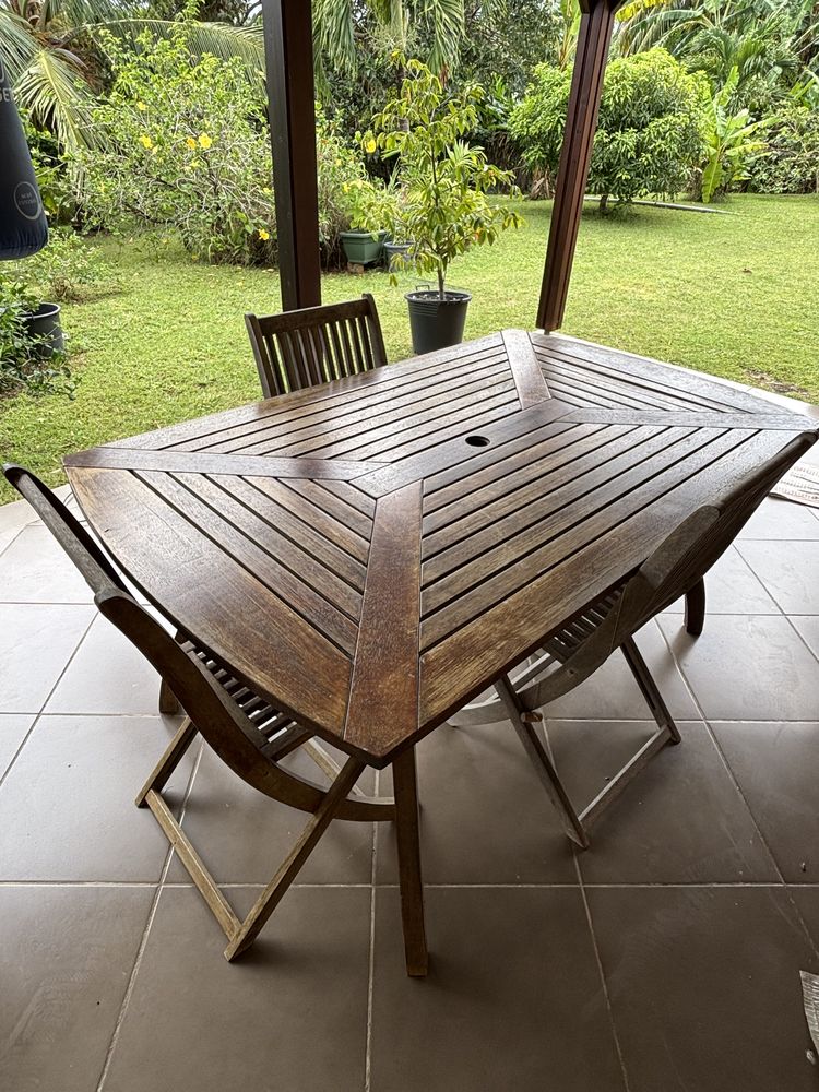 mobilier ext�rieur 170 Capesterre-Belle-Eau (97)