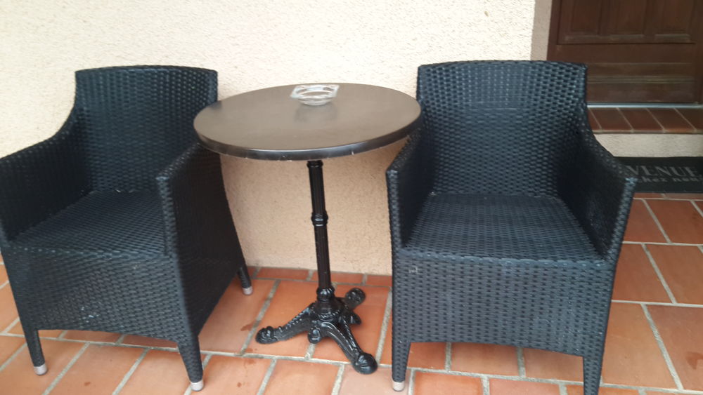 mobilier de jardin ou de terrasse  tr�s bon �tat   tr�s pro 40 Corneilla-del-Vercol (66)