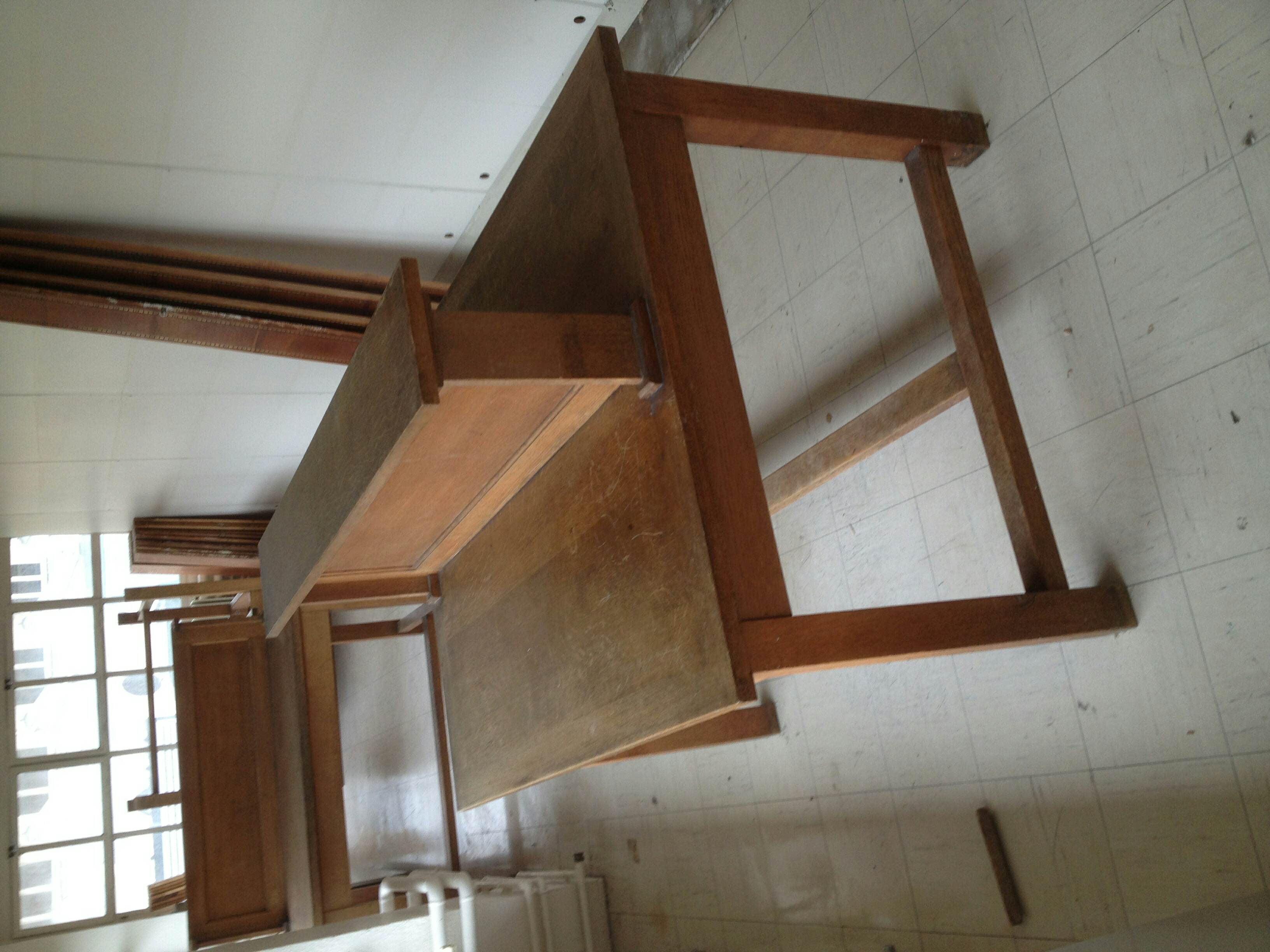 mobilier original 180 Courbevoie (92)