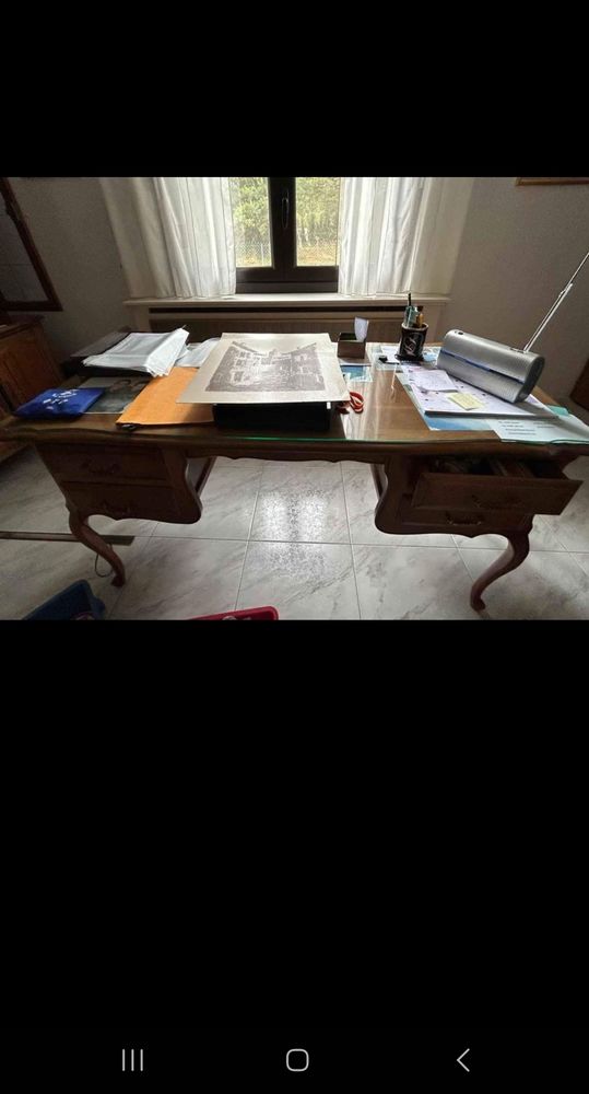 mobilier 1 Sainte-C�cile-les-Vignes (84)