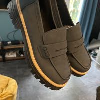 Mocassins femme  neufs bleus ortho.  42 35 Saint-�gr�ve (38)