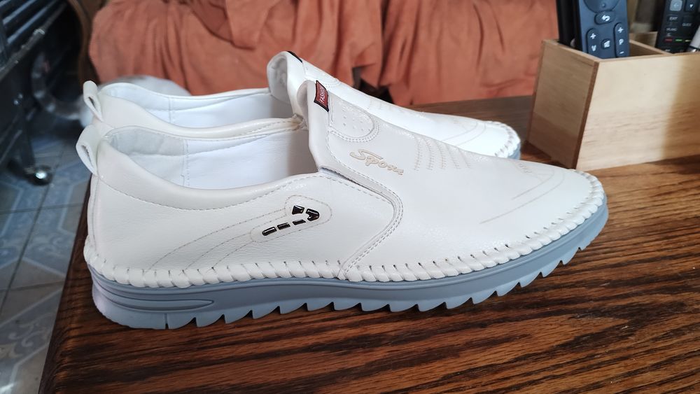 Mocassins homme erreur de pointure neuf 10 Fri�res-Faillou�l (02)