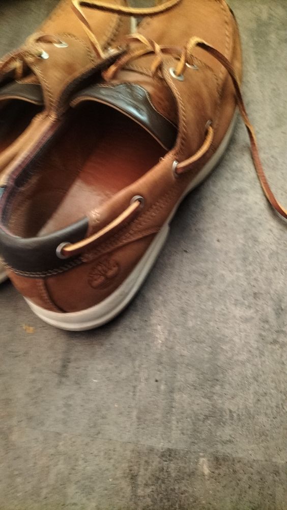Mocassins a lacets cuir Timberland pointure 43.5 tr�s bon �t 34 Cachan (94)