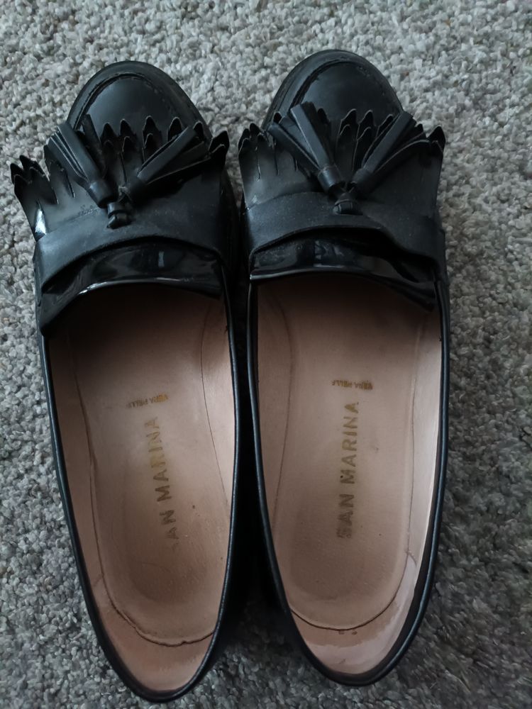 Mocassins noirs 8 Saint-Ouen-l'Aum�ne (95)