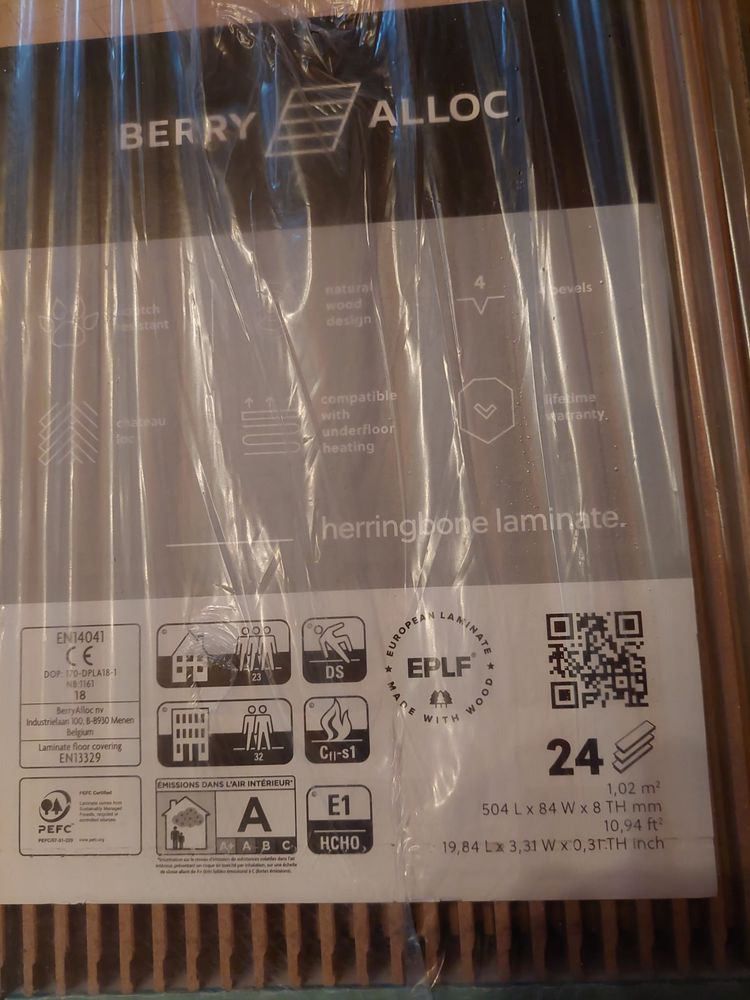 MOINS 50 % SUR PARQUET POSE CHEVRON 1000 Saint-Jean-de-Maurienne (73)