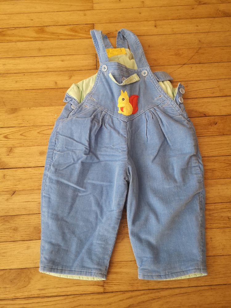 F 9 H (5) - 6 mois - Salopette bleu  C & A  0 Paris 13 (75)