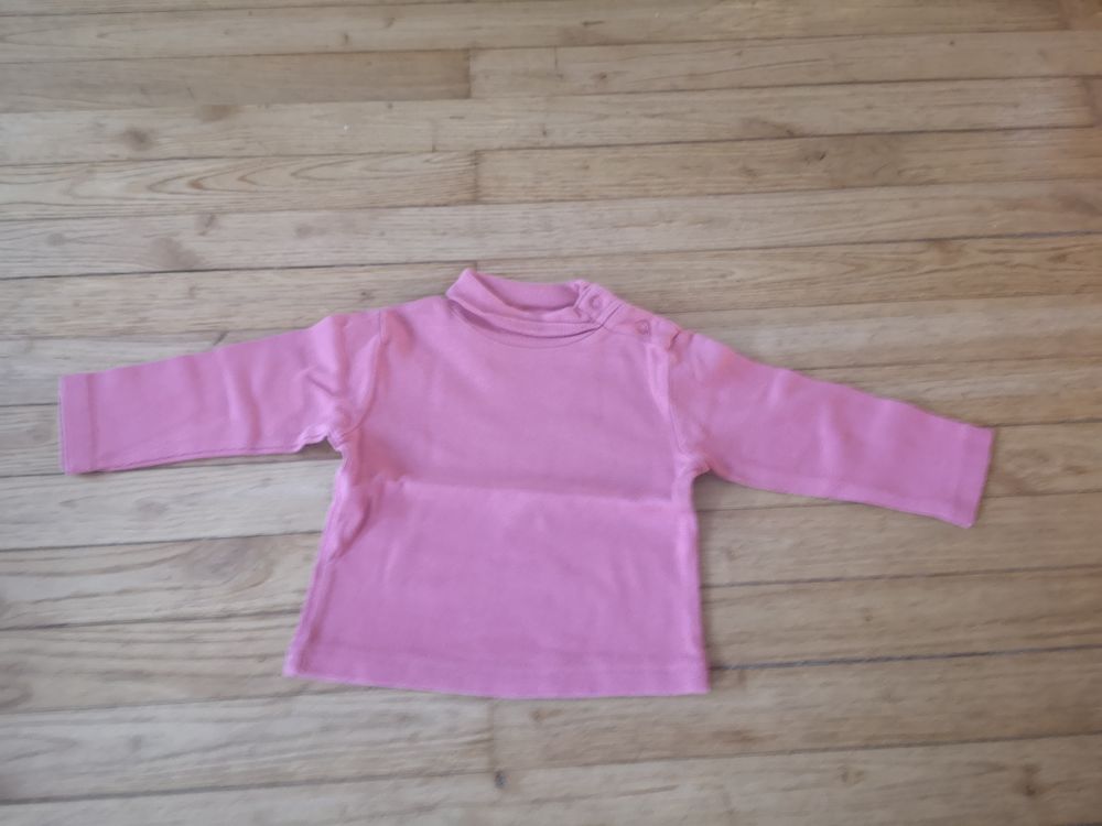 F 9 H (10) - 6 mois - Sous-pull rose avec 2 pressions 0 Paris 13 (75)