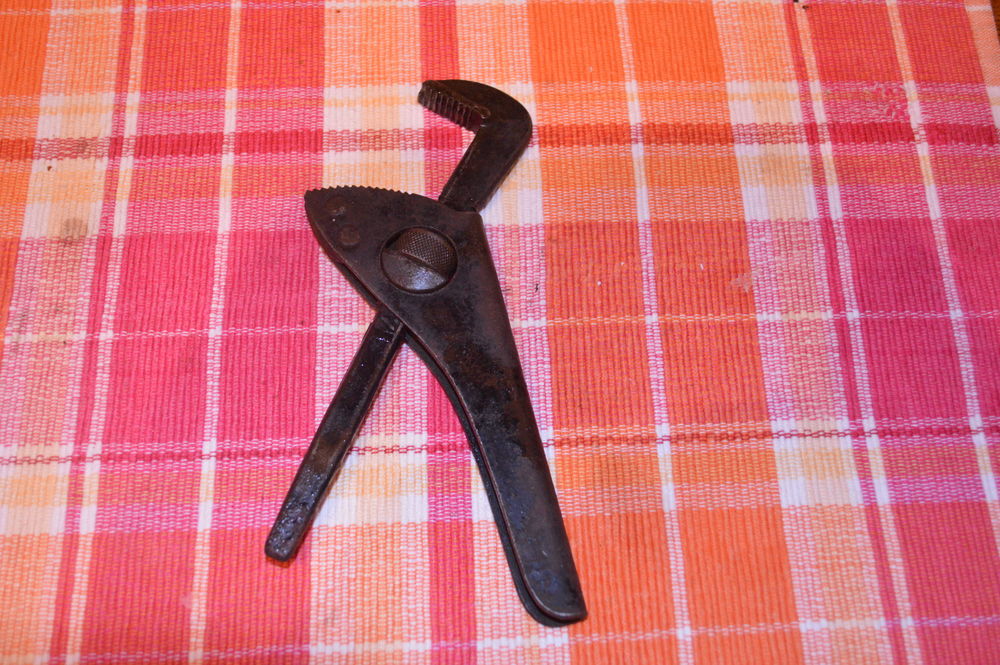 cl� � molette � cr�maill�re 25 Saint-Jean-Saverne (67)