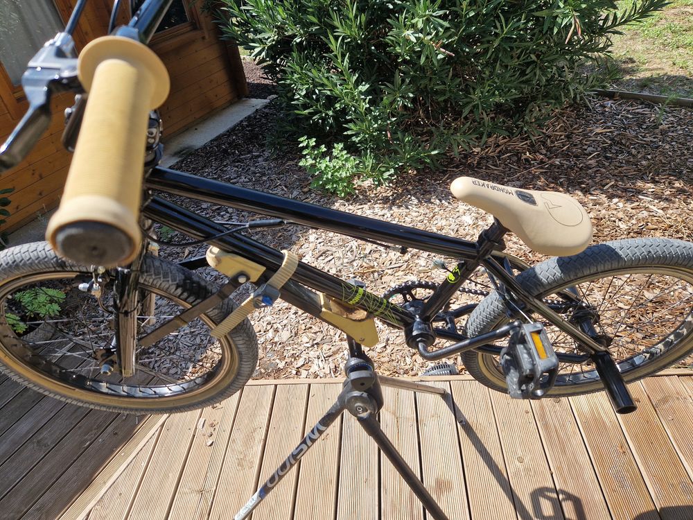 BMX MONDRAKER 250 Pertuis (84)