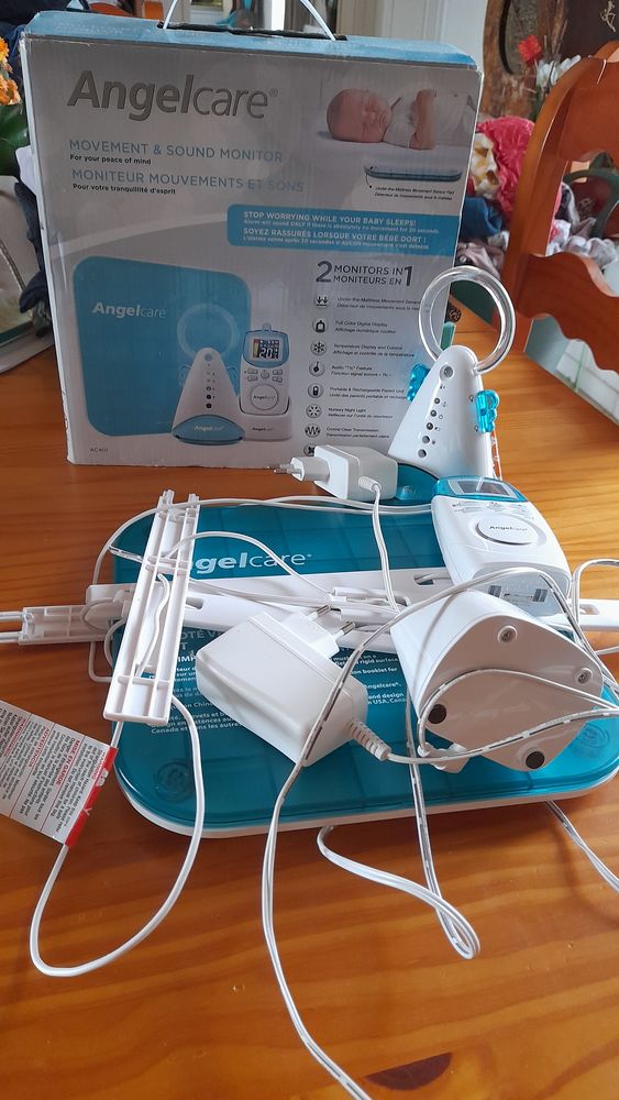 Moniteur b�b� 30 La Chaize-le-Vicomte (85)