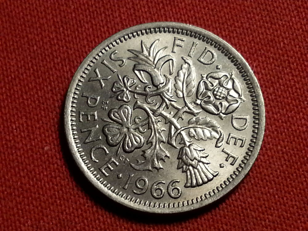 Monnaie ROYAUME -UNI - N� 1521
0 Grues (85)