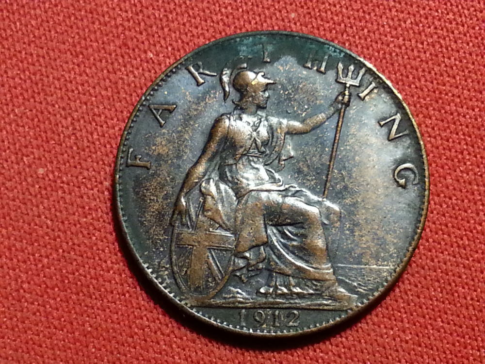 Monnaie ROYAUME -UNI - N� 1637 / 1639
0 Grues (85)