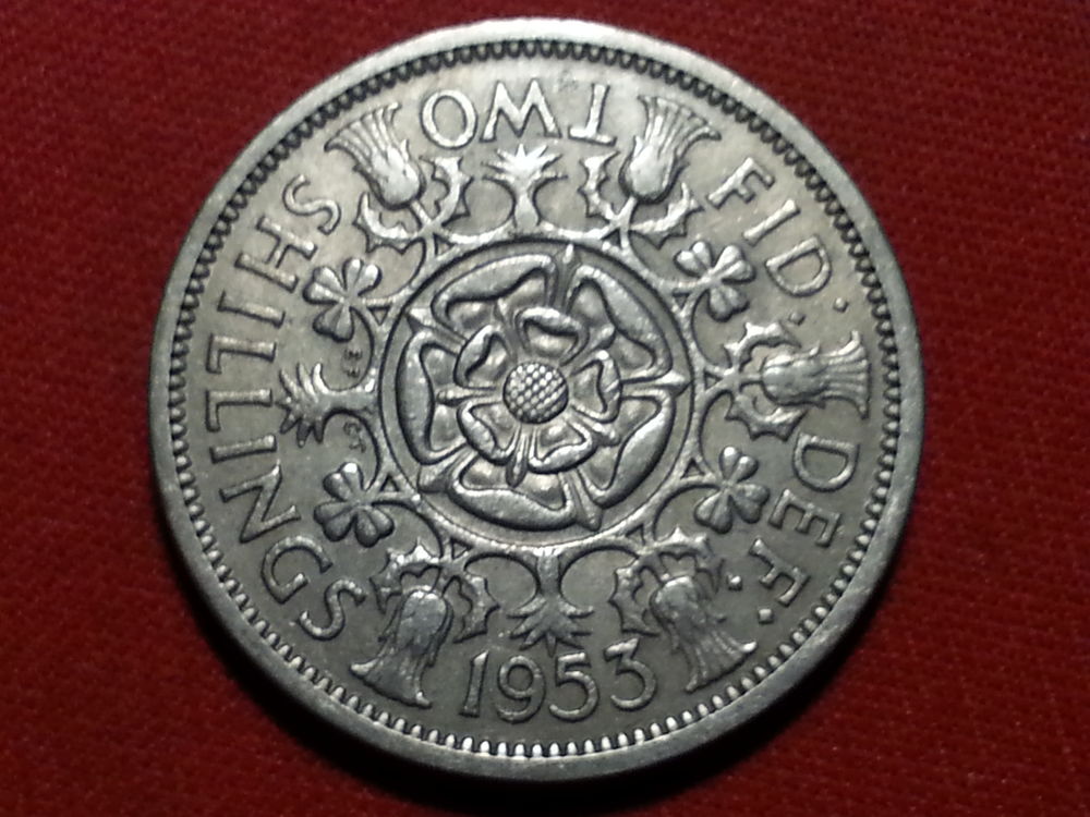 Monnaie ROYAUME -UNI - N� 1687 / 1694
0 Grues (85)