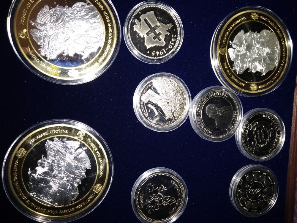 Monnaies paiement uniquement ch�que de banque o� mains a mains sur place 34170 500 Castelnau-le-Lez (34)