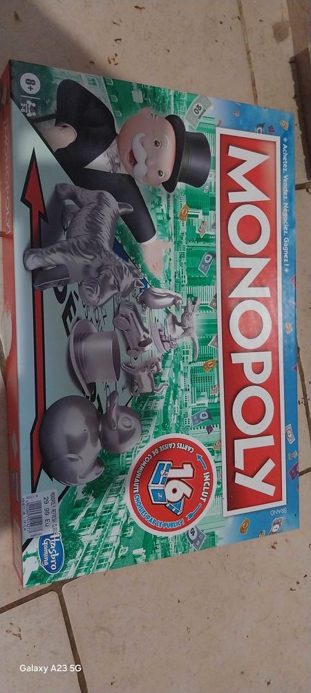 monopoly classique neuf et complet 20 Nalliers (85)