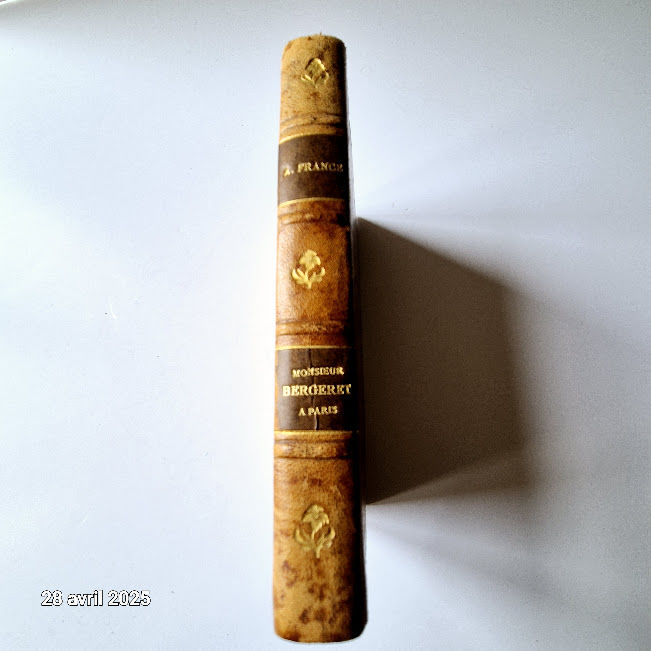 Monsieur Bergeret A Paris par Anatole France; 1923, histoire 5 Saumur (49)