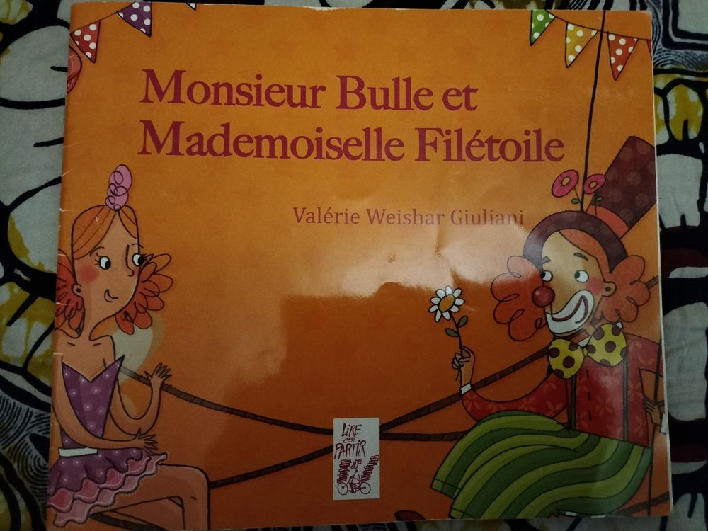 Monsieur Bulle et Mademoiselle Fil�toile - Val�rie Weishar 3 Paris 18 (75)