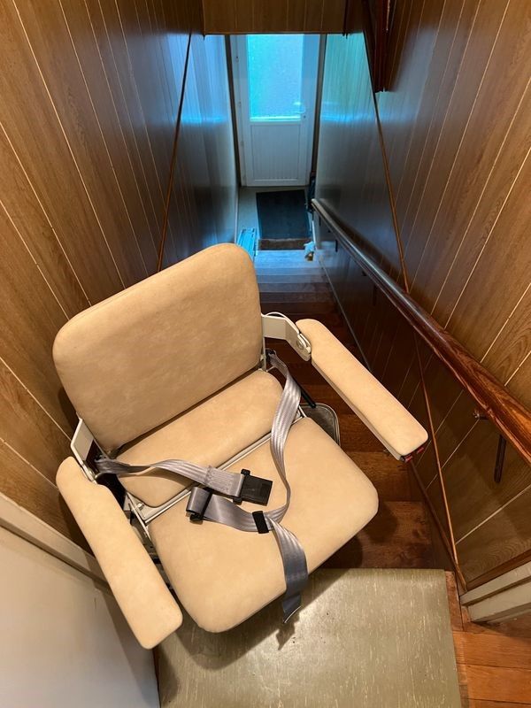 Monte-escalier France �l�vateur mod�le Op�ra 0 Briouze (61)