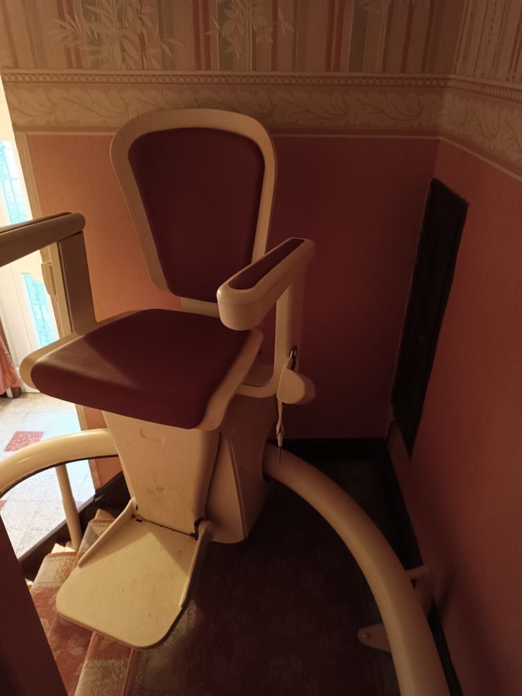 monte escalier 0 Prouvy (59)