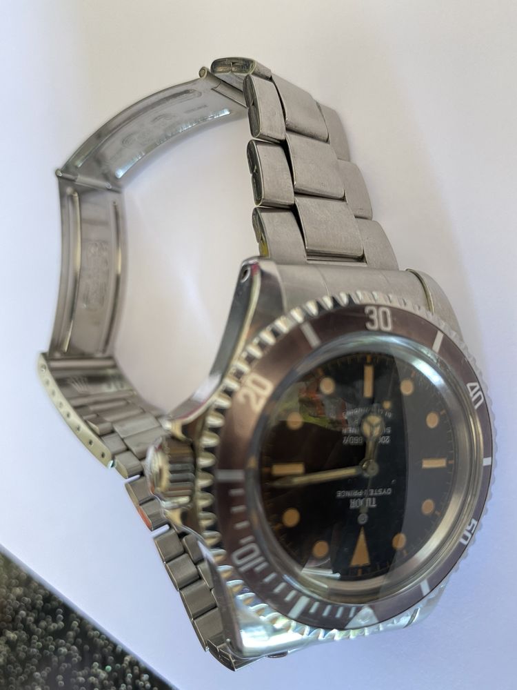 Montre ancienne de collection 11000 Juan Les Pins (06)