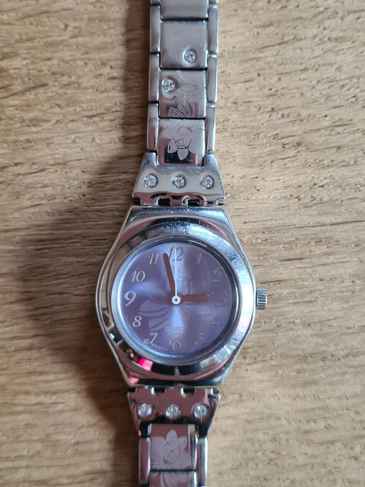 Achetez montre bijou swatch occasion, annonce vente à Saint-Priest-la-Roche  (42) WB166985894