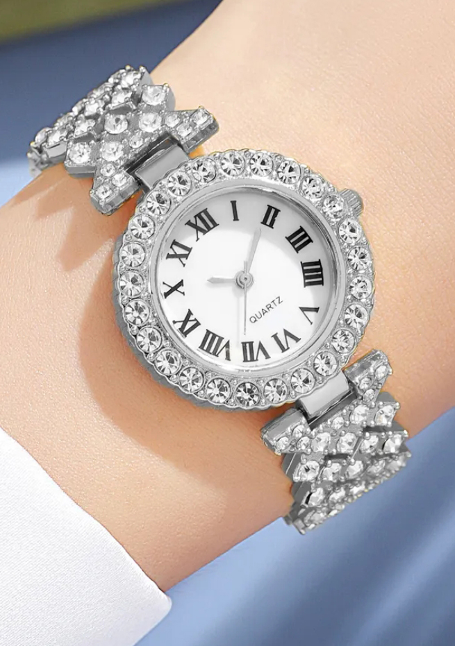 montre bracelet avec strass 15 Marseille 8 (13)