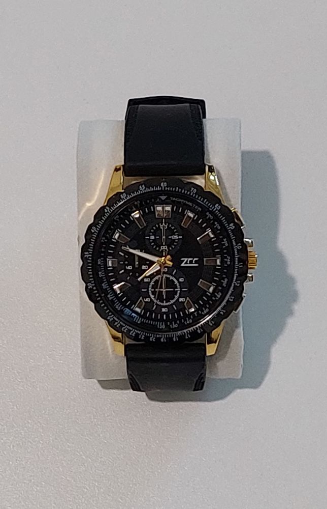 Montre � Bracelet ZCC Hommes - Bicolore 45 Joinville-le-Pont (94)