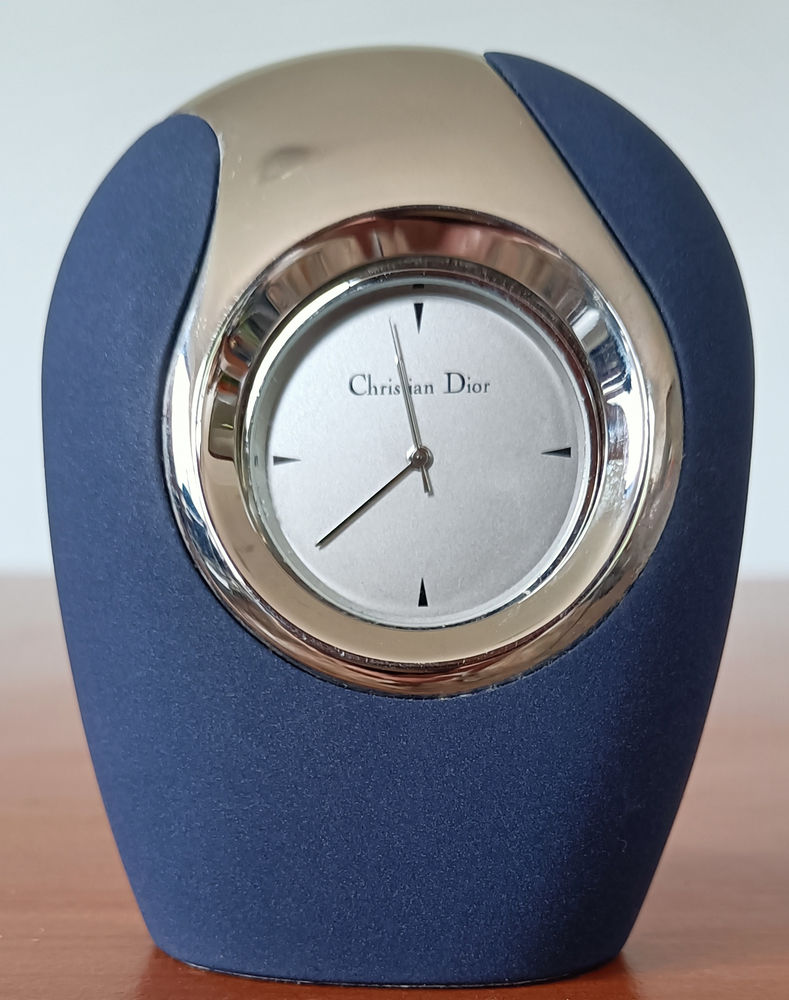 Montre de bureau Christian Dior 100 Mareuil-sur-Ourcq (60)