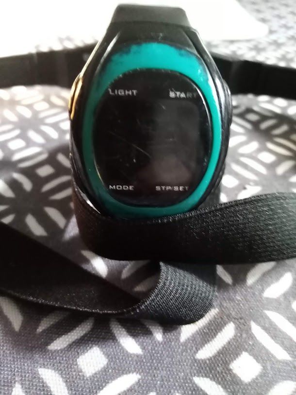 MONTRE ET CEINTURE THORACIQUE CARDIO 15 Villeneuve-d'Ascq (59)