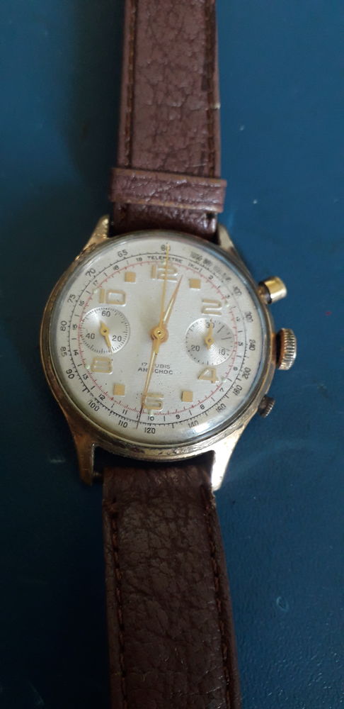 Montre chronographe en plaqu� or 220 Marseille 15 (13)