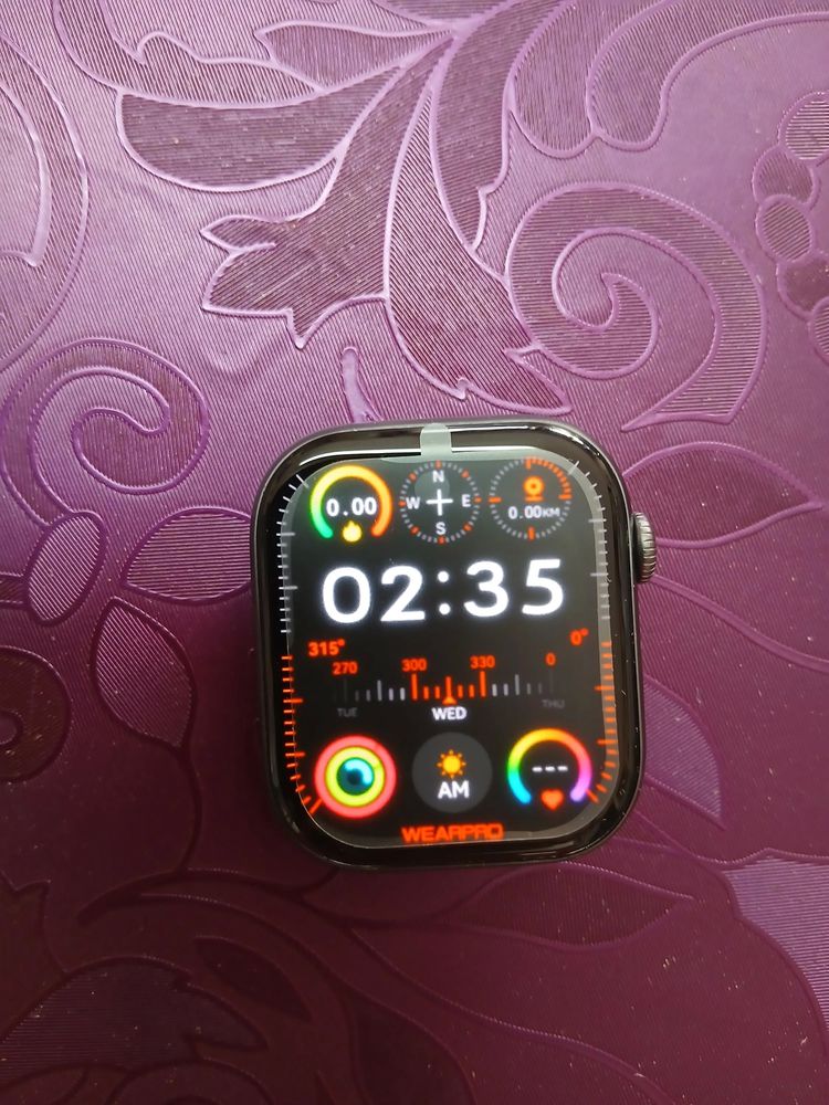 Montre connect�e ? pour homme et femme , 
toute neuve , 62 Fresnes-sur-Escaut (59)