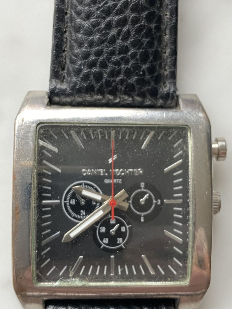 Montre Daniel Hechter quartz 10 Paris 20 (75)