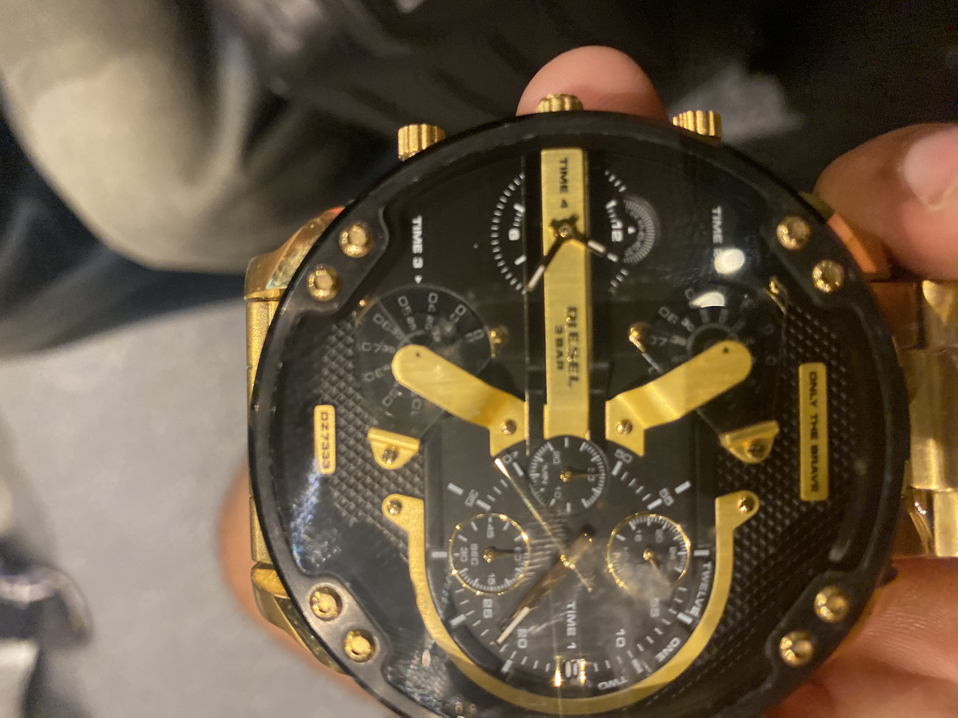 montre diesel 3 bar neuf plaqu� or 489 Bordeaux (33)