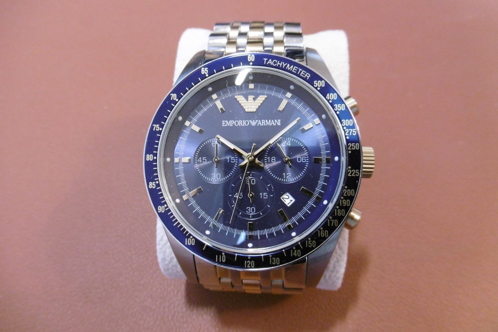 Montre Emporio Armani NEUVE jamais port�e 189 La Chapelle-sur-Erdre (44)