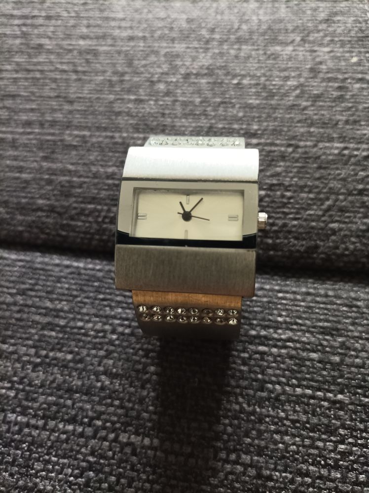 Montre femme  Bracelet 10 S�reilhac (87)