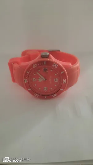 Montre femme couleur corail 29 Limoges (87)