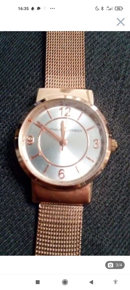 Montre de femme de forme ronde Nathalie Andersen 0 Saint-Denis (93)