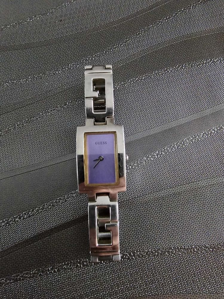 montre femme guess 30 Ennevelin (59)