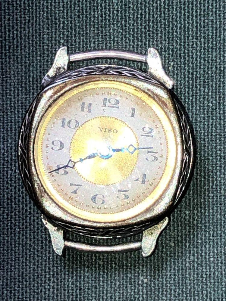 Montre de femme � r�parer 12 Montceau-les-Mines (71)