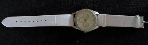 Montre femme
15 �chassi�res (03)