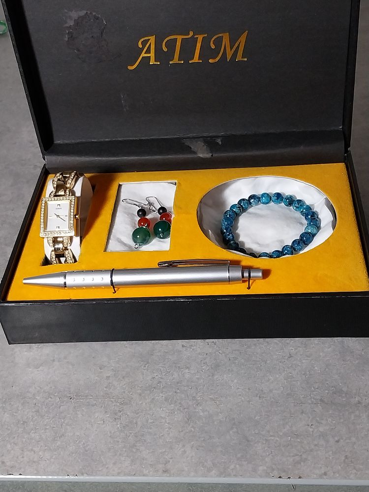 Montre Guess Femme 80 Mont�limar (26)