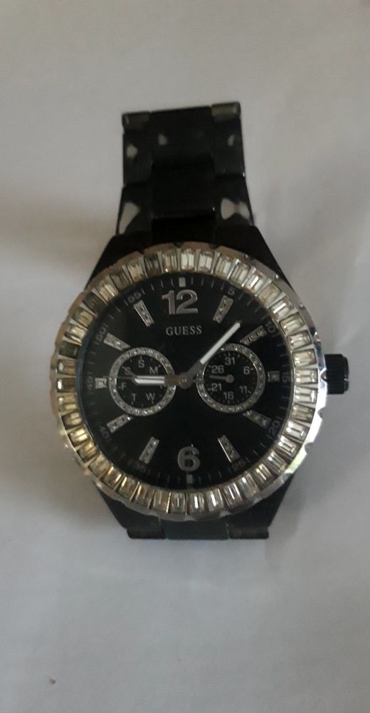 montre guess noire avec strass 20 Hem (59)