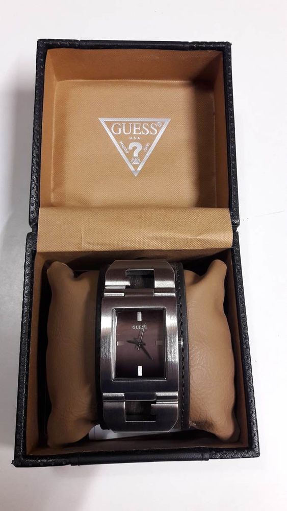 Montre GUESS 0 Coucy-le-Ch�teau-Auffrique (02)